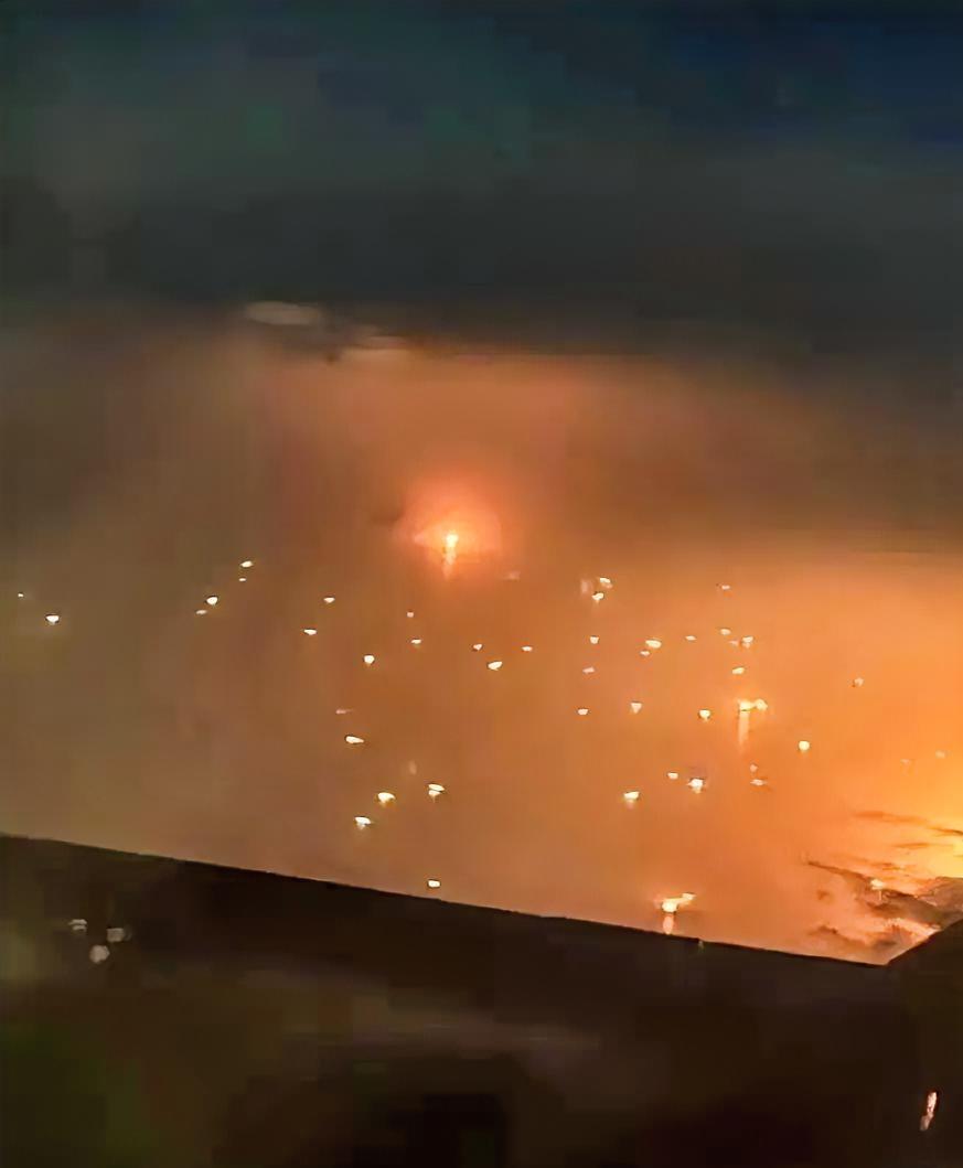 以色列是在自寻死路！
​当地时间3月19日，一架以色列战机朝俄罗斯记者发射了一枚