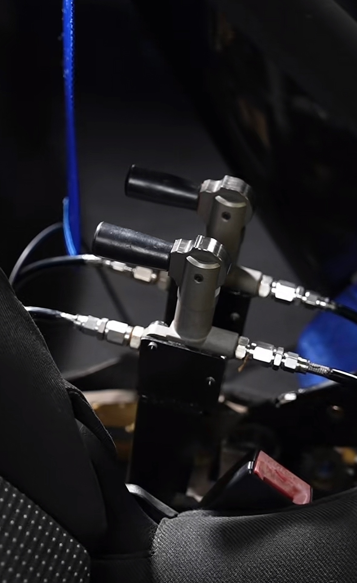 从现在开始。拒绝一切我不乐意的工作。自带配件不管您给多高的工时，全部拒绝。特别是