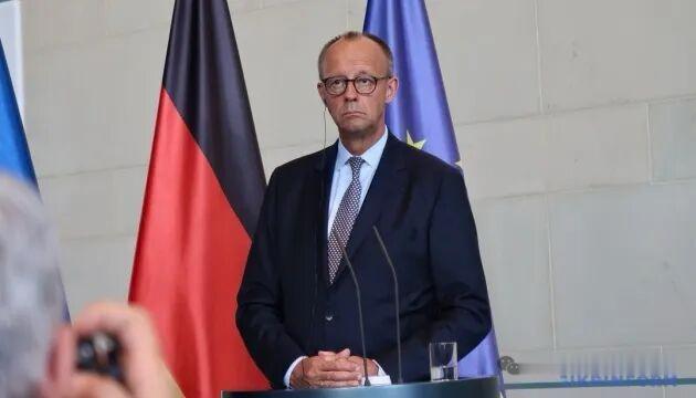 一品观评 默茨在美国领导地位、北约存续、核威慑、俄乌战争等问题上都有真知灼见。有