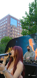 AlanWalker新歌Fate首秀这场新歌首秀带来全新听觉体验，独特电音编曲氛