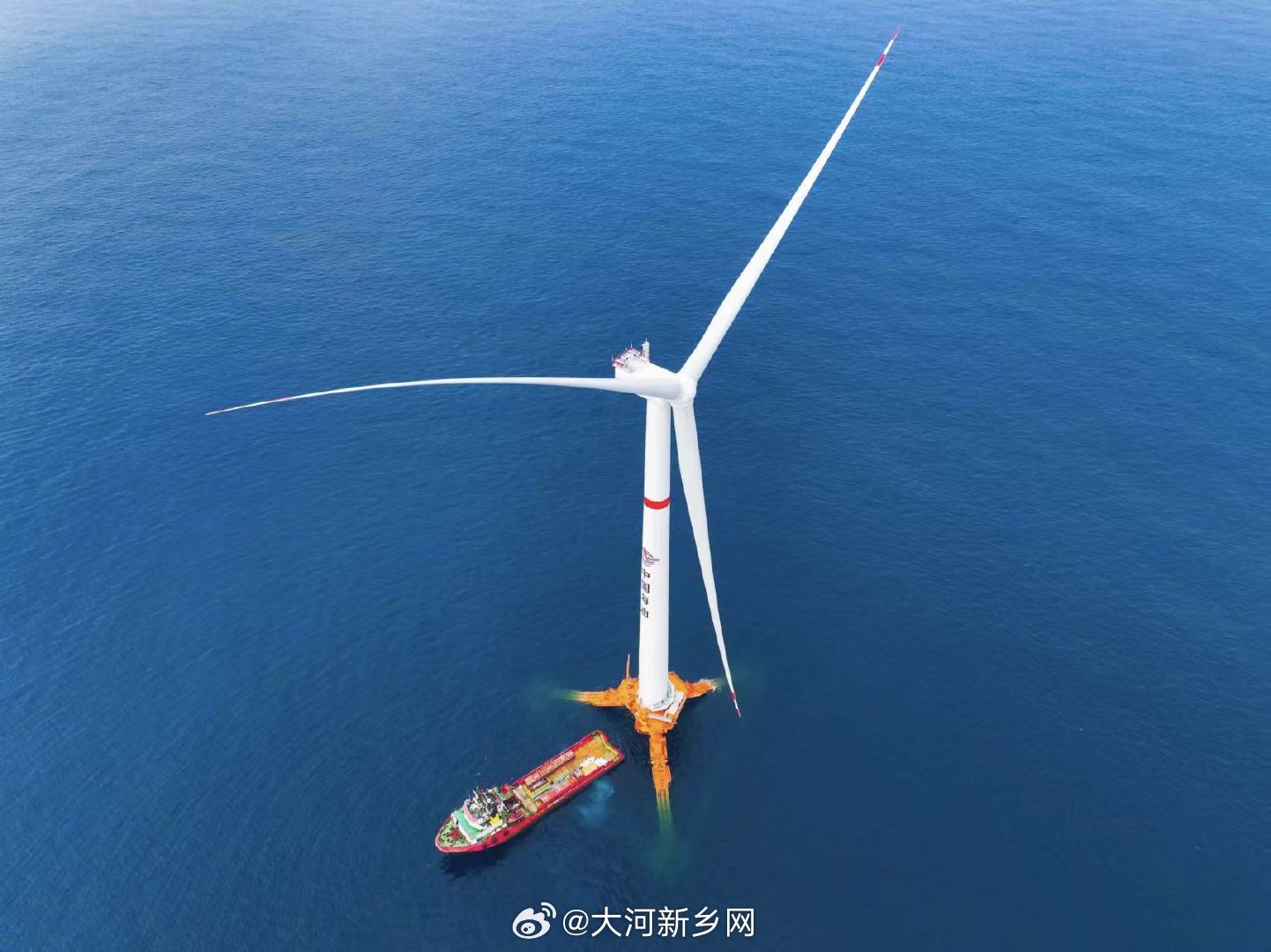 【广东深圳迎来全球首座16兆瓦浮式风电平台 深圳海域再添大国重器】IT时代网8月
