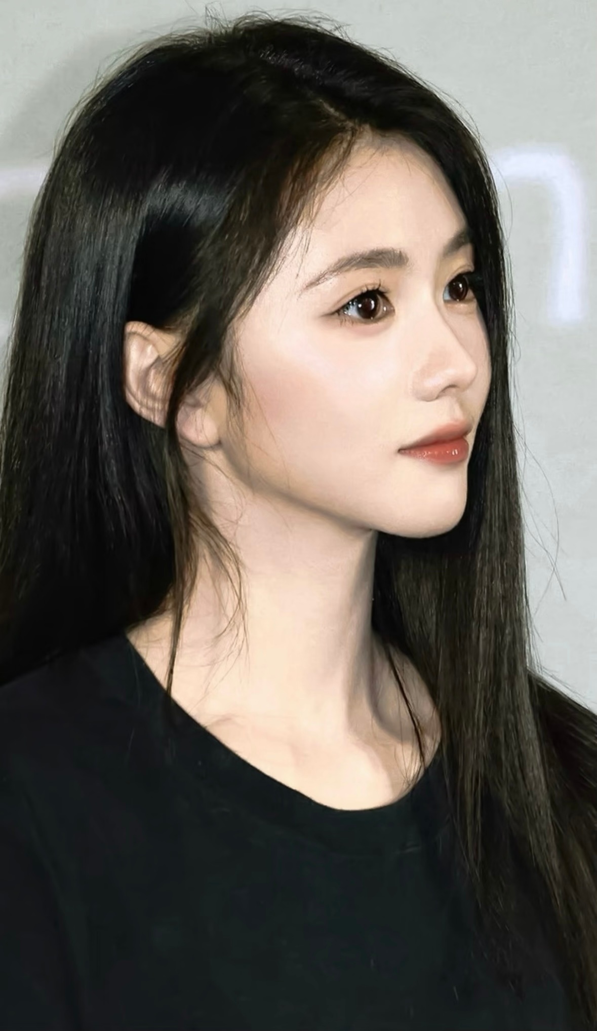 存子完全就是顶级小白花 美成油画…. 