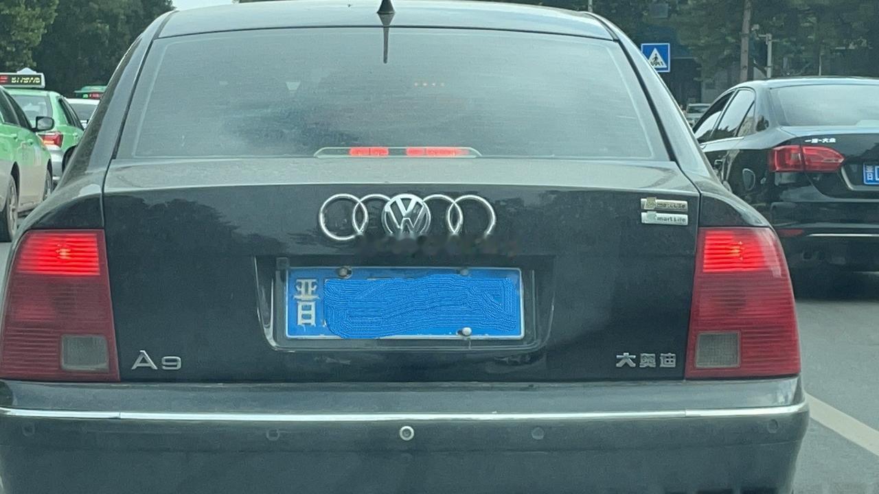 大众帕萨特380低配包牌价甩货不到16万~~~您对这事如何评价啊？？？