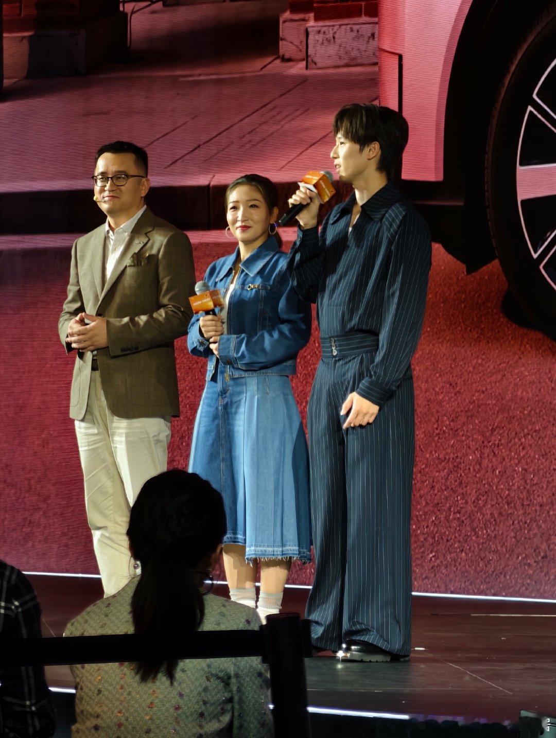 林高远和刘诗雯，来了！倨能聊埃安n604月16日埃安n60新品时尚大秀林高远刘诗