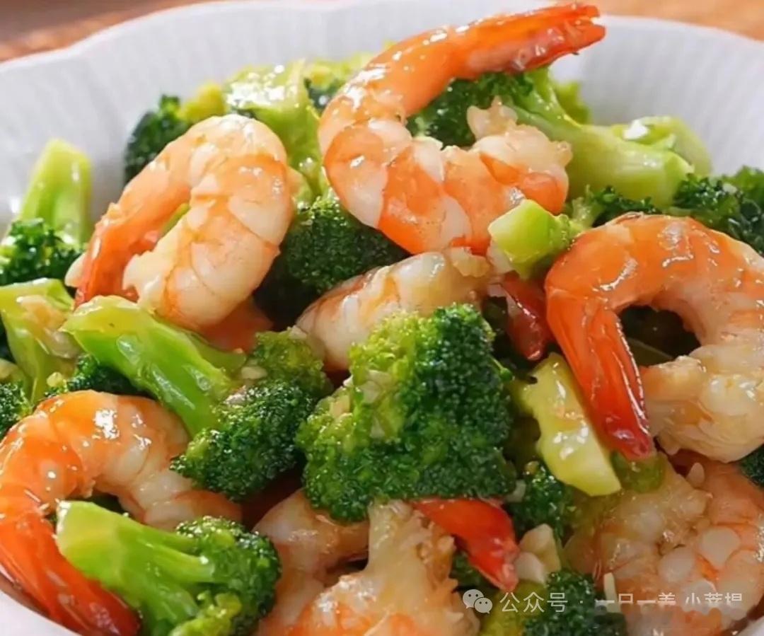 食养中原[超话] 帮助远离“炎症”的8种食物1、鱼类2、藻类3、十字花科蔬菜4、
