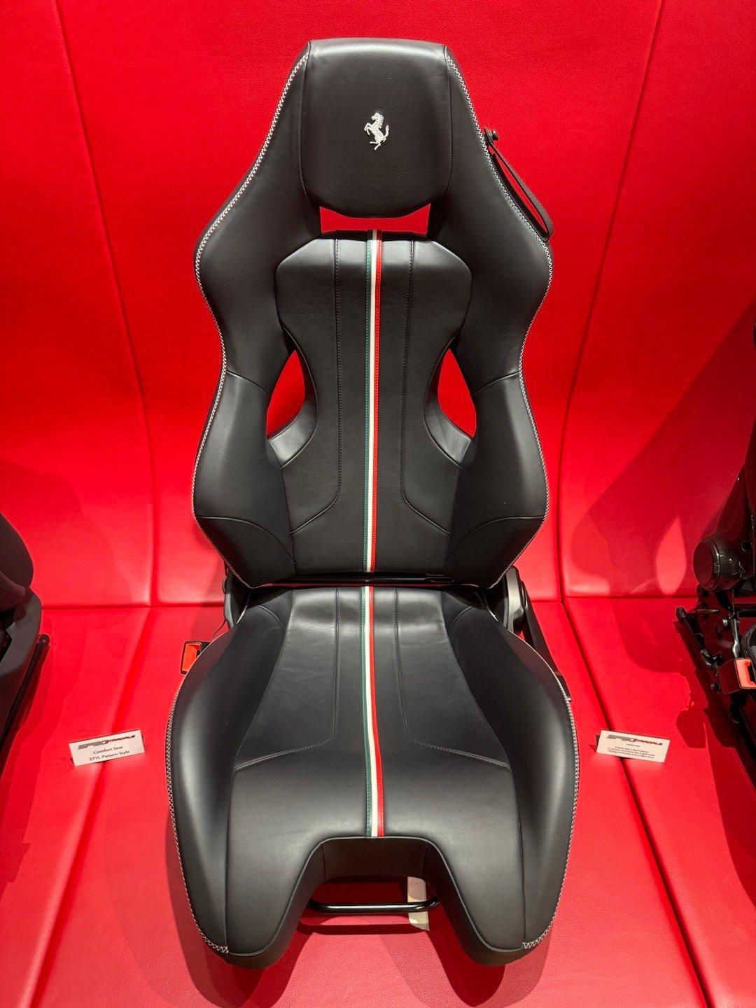 选把椅子 8选一？ 