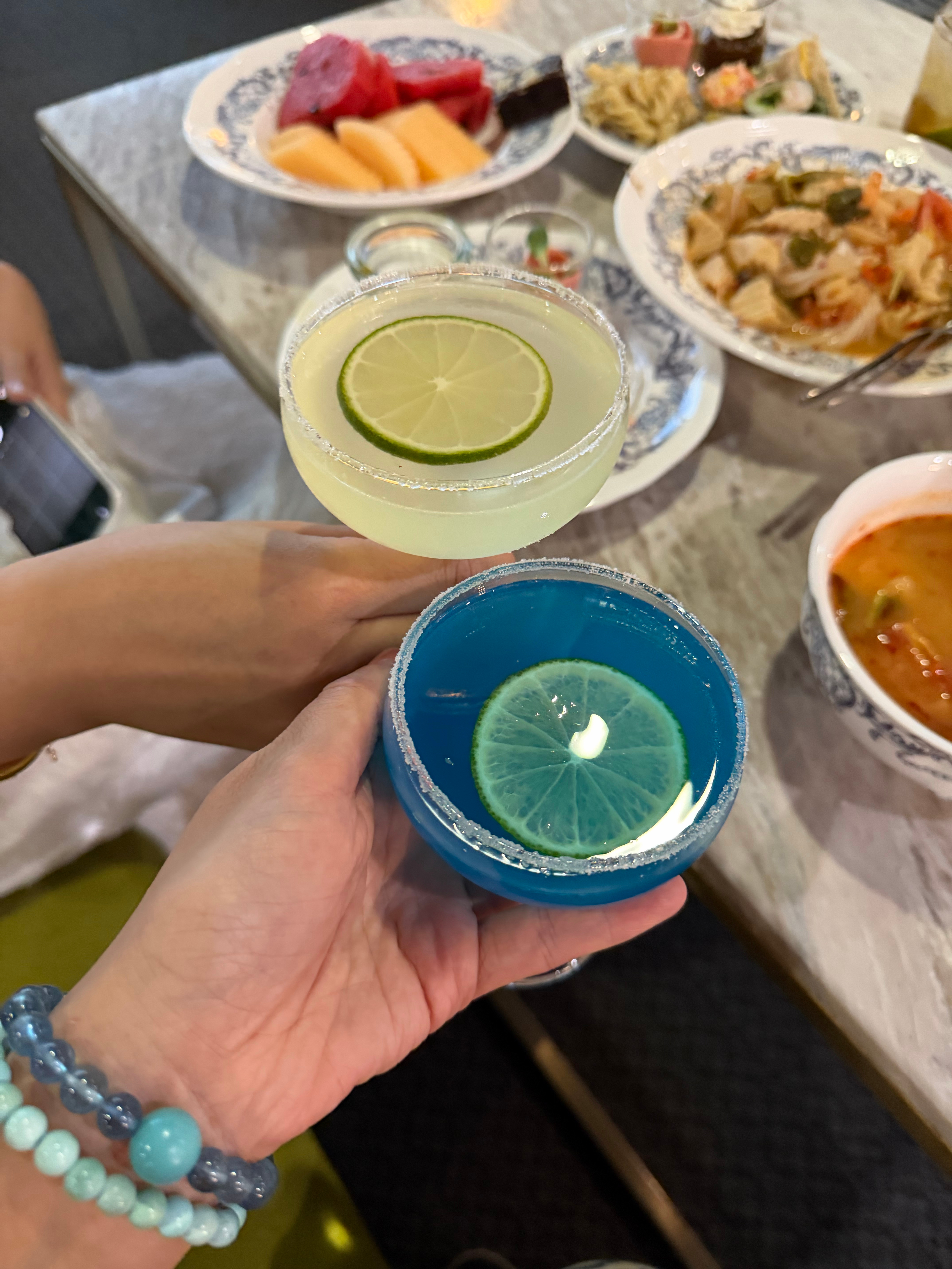 泰国机场机场休息室居还有冬阴功 和免费马杀鸡💆♀️✈️ 泰国·曼谷