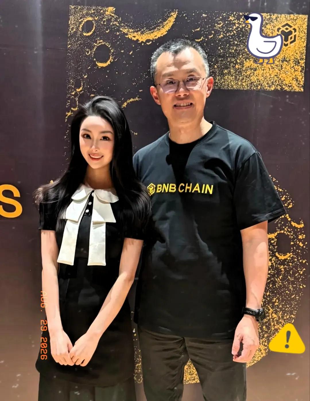 孙割这事闹大了，

现在最害怕的不是景田，

也不是孙割，而是B圈的各位牛X的大