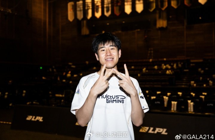历史第一人！Gala连续两个系列赛拿到五杀 成为首个达成此成就的选手今日iG v