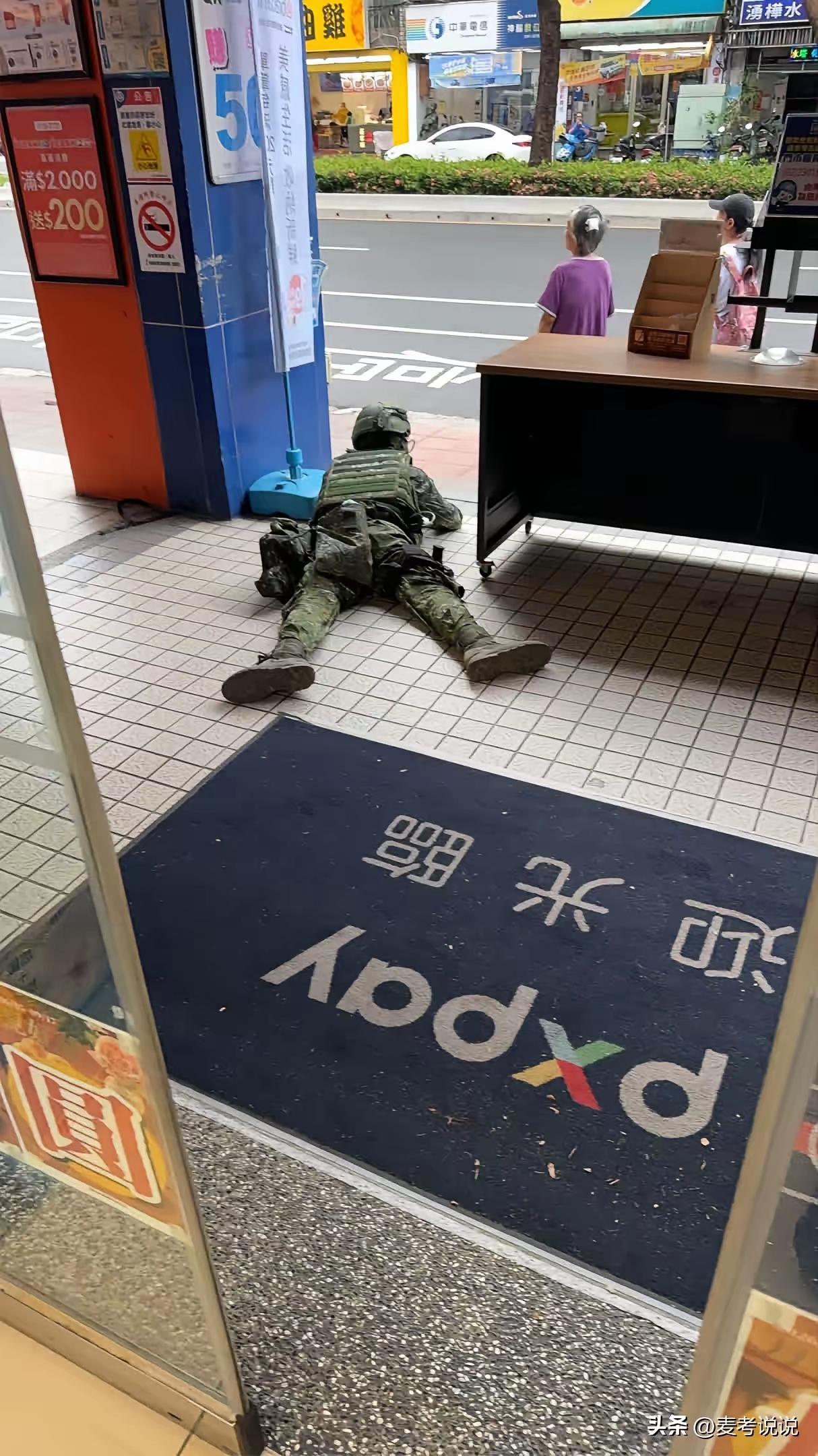 等湾湾回归了，那些20万的士兵要怎么安排呢？
就凭这“战斗力”，个人的观点是，应
