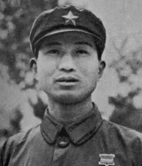 1979年，对越自卫反击战接近尾声，我军主力开始回撤。谁知战士肖家喜所在部队却遭