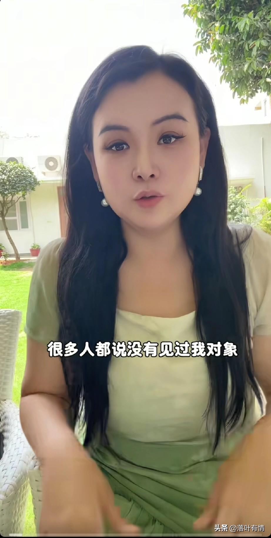 中国女孩在印度新德里找了个印度男友，准备回老家看看问你会不会同意？
她觉得这个男