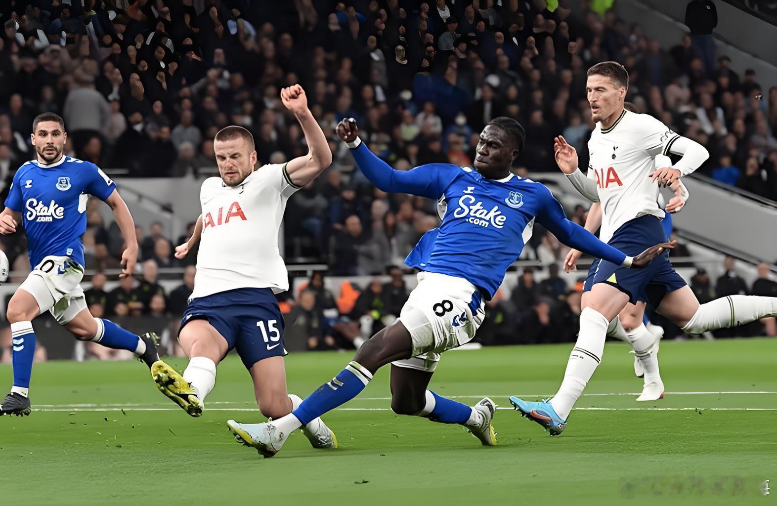 今日公开菜单足球预测               英超：埃弗顿VS伯恩茅斯方向：