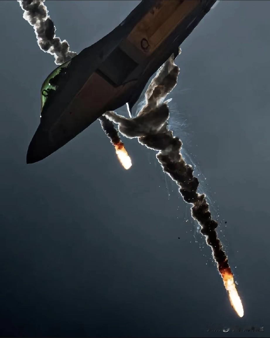 12月18日中午台海icon最新热点新闻速递！！！
 
 
1. 福建舰过台海：