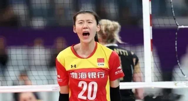 王艺竹用四个字总结了自己的2023年
       结束新赛季排超联赛，和天津夺