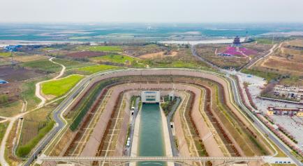 在河南省内，2025年华北水利水电大学物理类本科批最低录取分数线是490分，历史