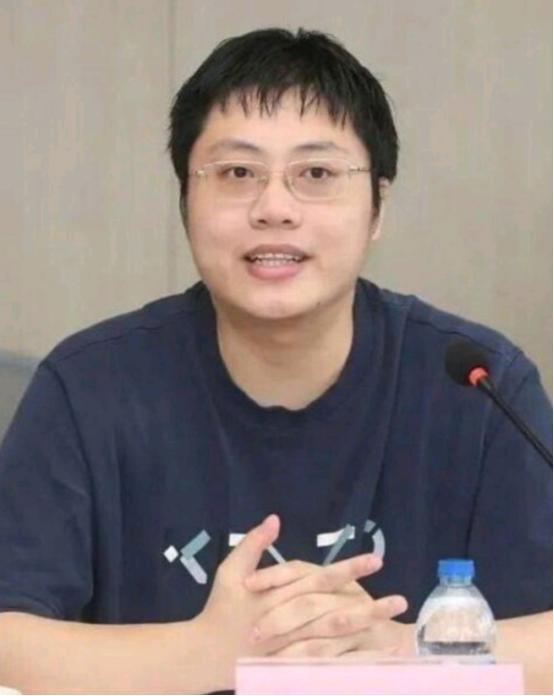 真是越扒越有！深陷"0731 编号风波"的《恋与深空》手游所属公司为叠纸游戏，创
