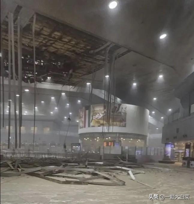 “炸科威特国际机场，炸迪拜五星级大酒店，炸巴林37层豪华公寓，伊朗杀疯了！”在当