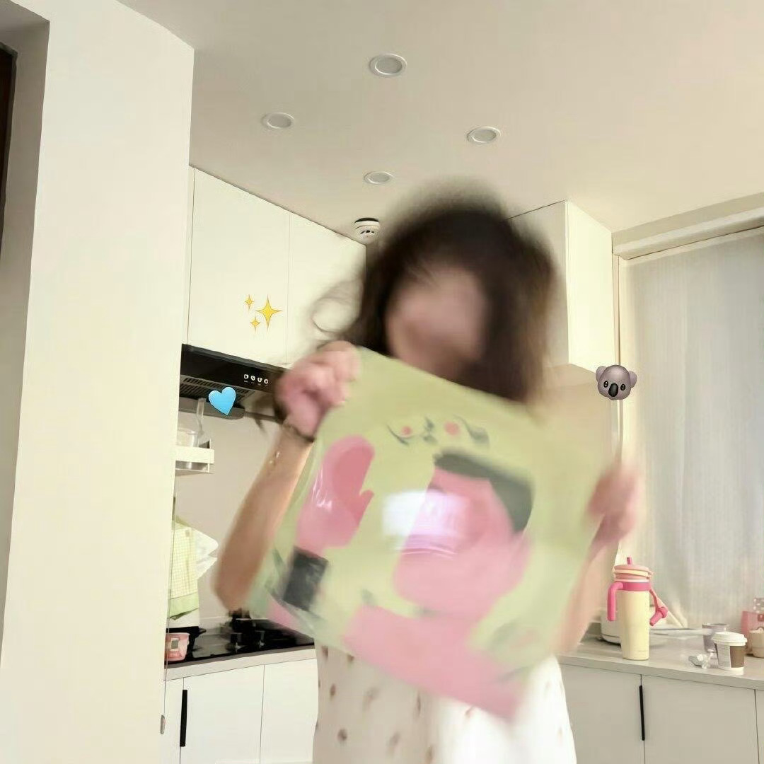 言情小说 1.6 🪐今日份快乐200+🤲我通过了你的好友验证，开始沉默吧。 