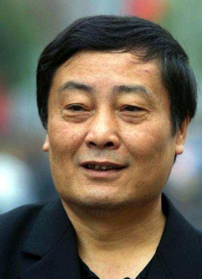 国资别流海外！
私生子不是中国籍


老宗在世时没认的私生子
现在跳出来争家产