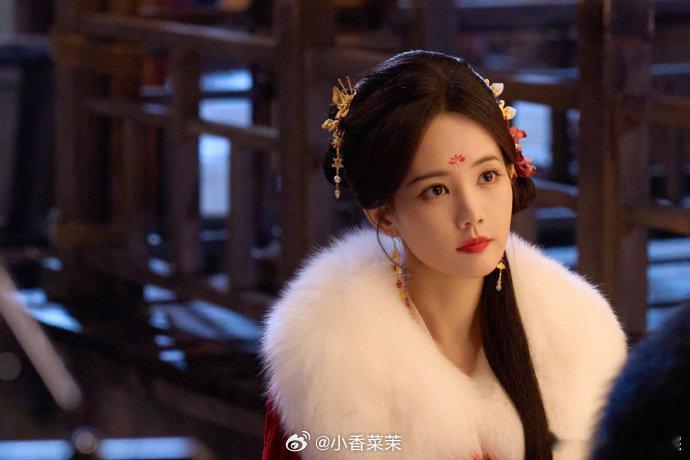 宋一梦我承认对你太大声了 原以为宋一梦就是个话多的小可爱,没想到她藏着这么深的谋