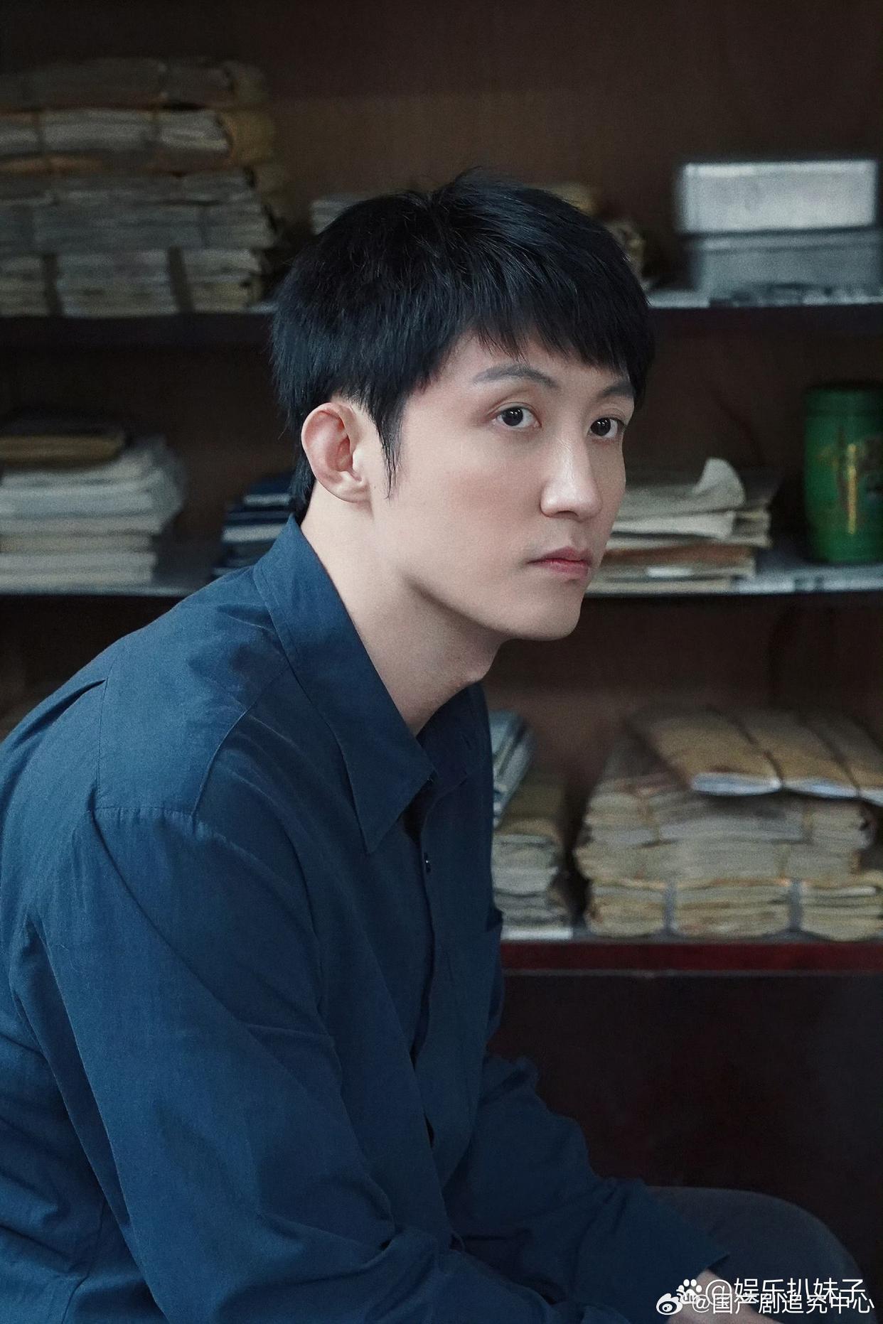 1.章子怡很想培养出属于自己派系的流量小花，但之前的眼光一直很糟糕，选择的艺人在