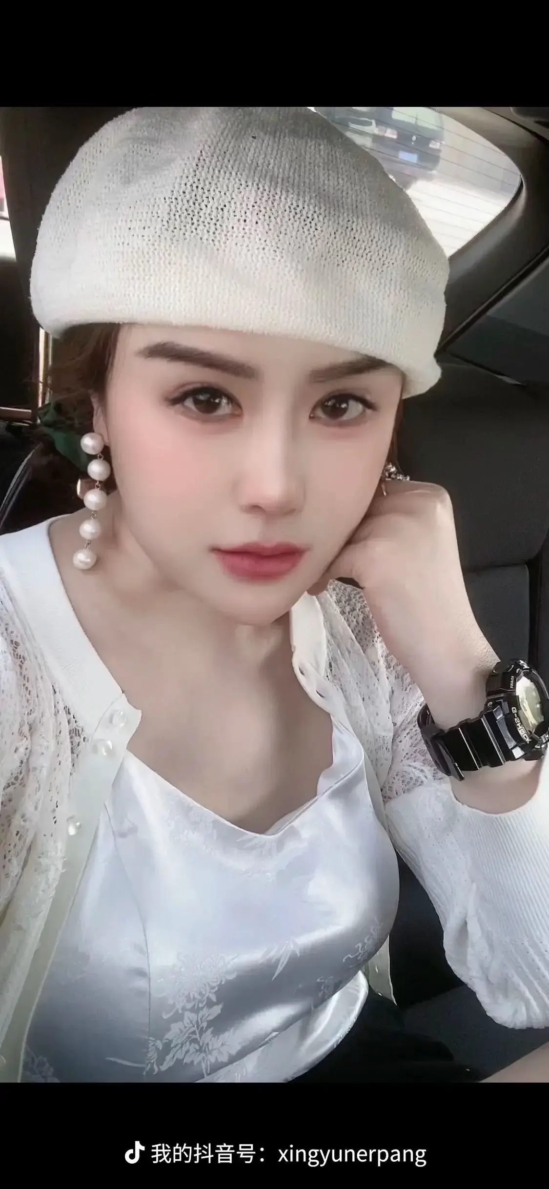 孤独本身就是人生常态，你我都不例外……一个人也许最孤独，但最清醒。
