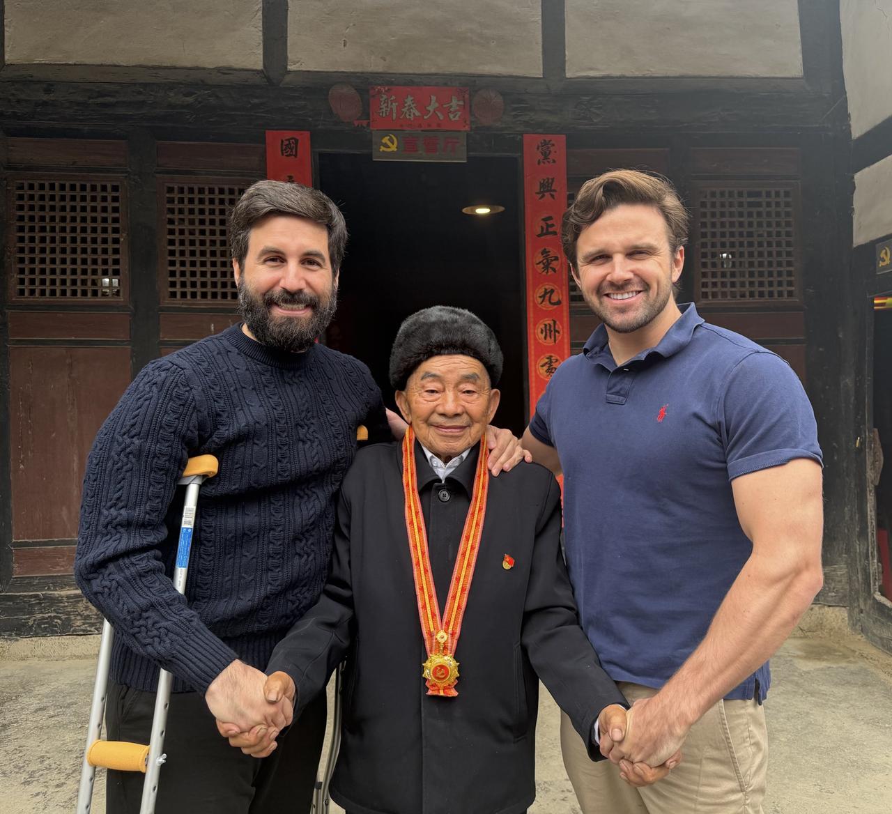 新闻快讯：外媒聚焦贵州“当代愚公”与脱贫成就
 
发布时间：2026年4月1日