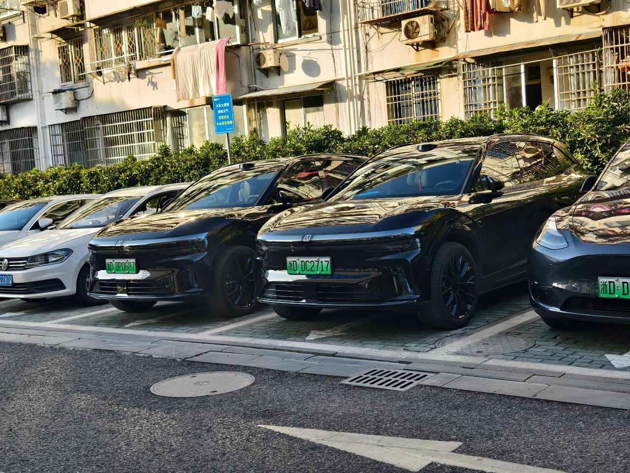 黑武士遇黑武士，无敌的帅气。45度角无敌。