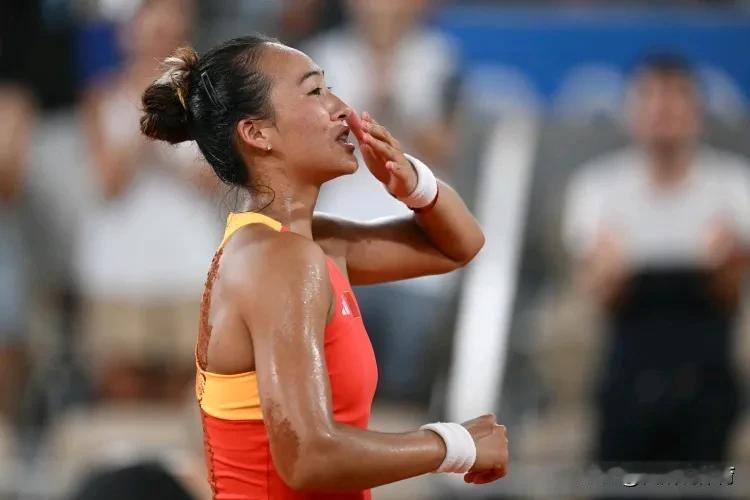 奥运会网球郑钦文2-0战胜对手拿下金牌，小编有觉得有4大不可思议[震惊]

1、