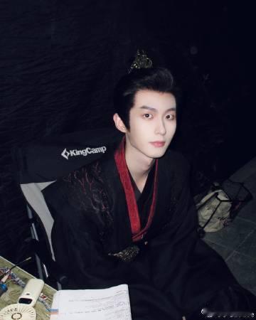 李歌洋长文告别裴慎之 一篇长文，满纸深情！李歌洋细细讲述与裴慎之相遇、相知的过程