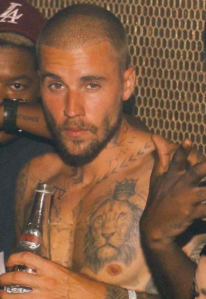 真没想到Justin Bieber居然是童星出身！13岁就靠网上翻唱视频走红，被