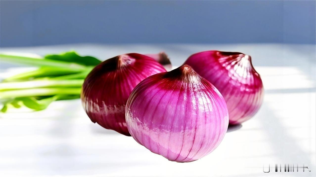 河北邯郸肥乡圆葱特别出名，这里的洋葱种植我历史悠久，用肥乡圆葱加工的"邑贡酱"历
