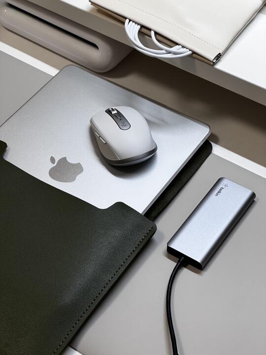 💻苹果好物｜J人设计师的macbook配件清单