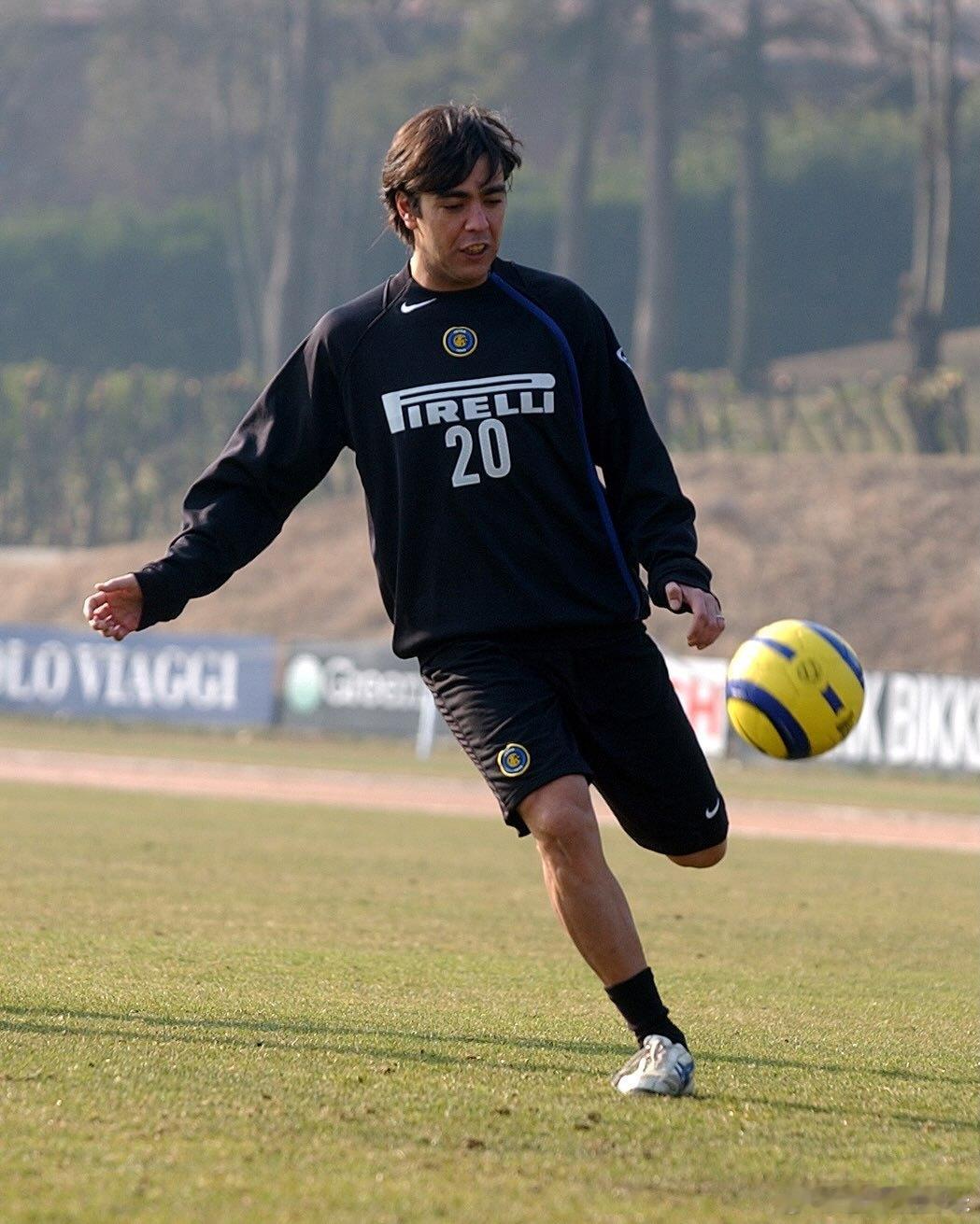 国际米兰名宿，中国男孩雷科巴生日快乐不知不觉都已经50岁啦国际米兰意甲足球老照片