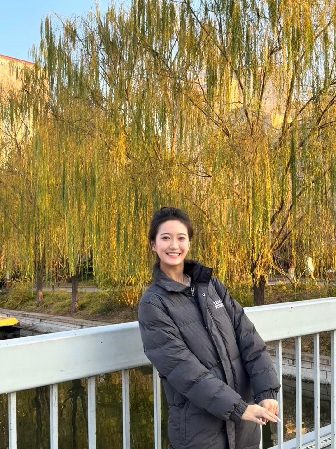 五颜六色的九宫格 