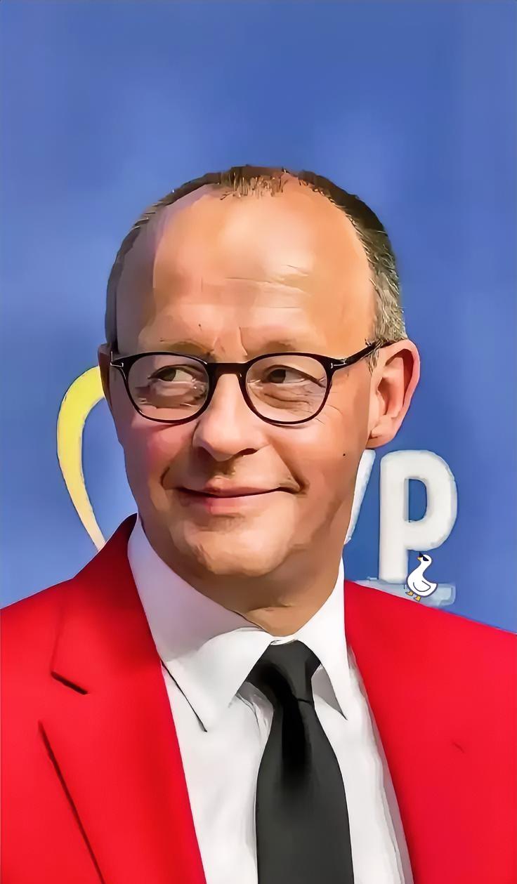 12月2日，德国总理默茨1日公开表态，反对给乌克兰“强加和平”，强调任何涉及乌克