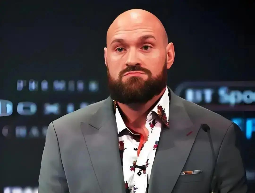 比赛刚打完，评论区直接炸锅：都在吹约书亚“碾压”。
 
可数据一扒，前5回合他基