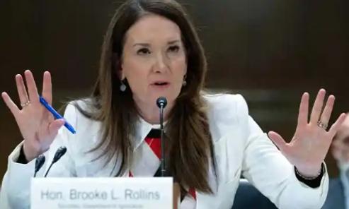 中国好心购买美国大豆，反过来被美国农业部长甩锅威胁？

美国农业部长罗林斯自上任