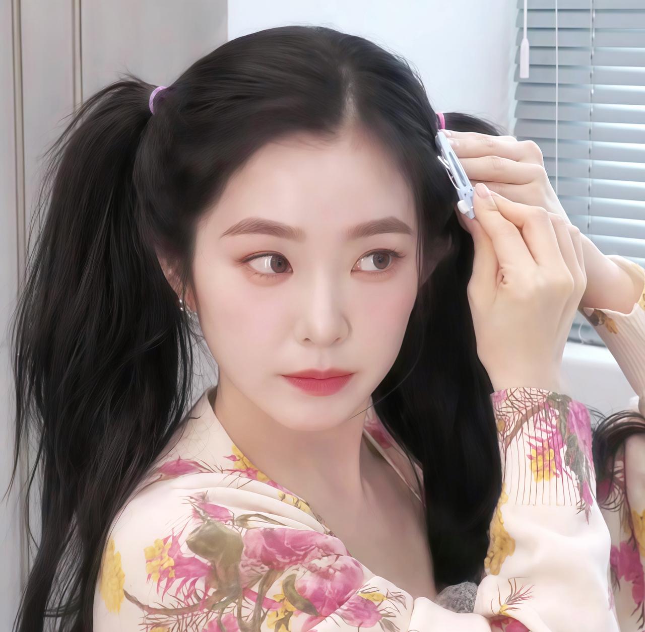 🍑四代神颜裴珠泫 

→260408 Hyo's Level Up更新
自截自