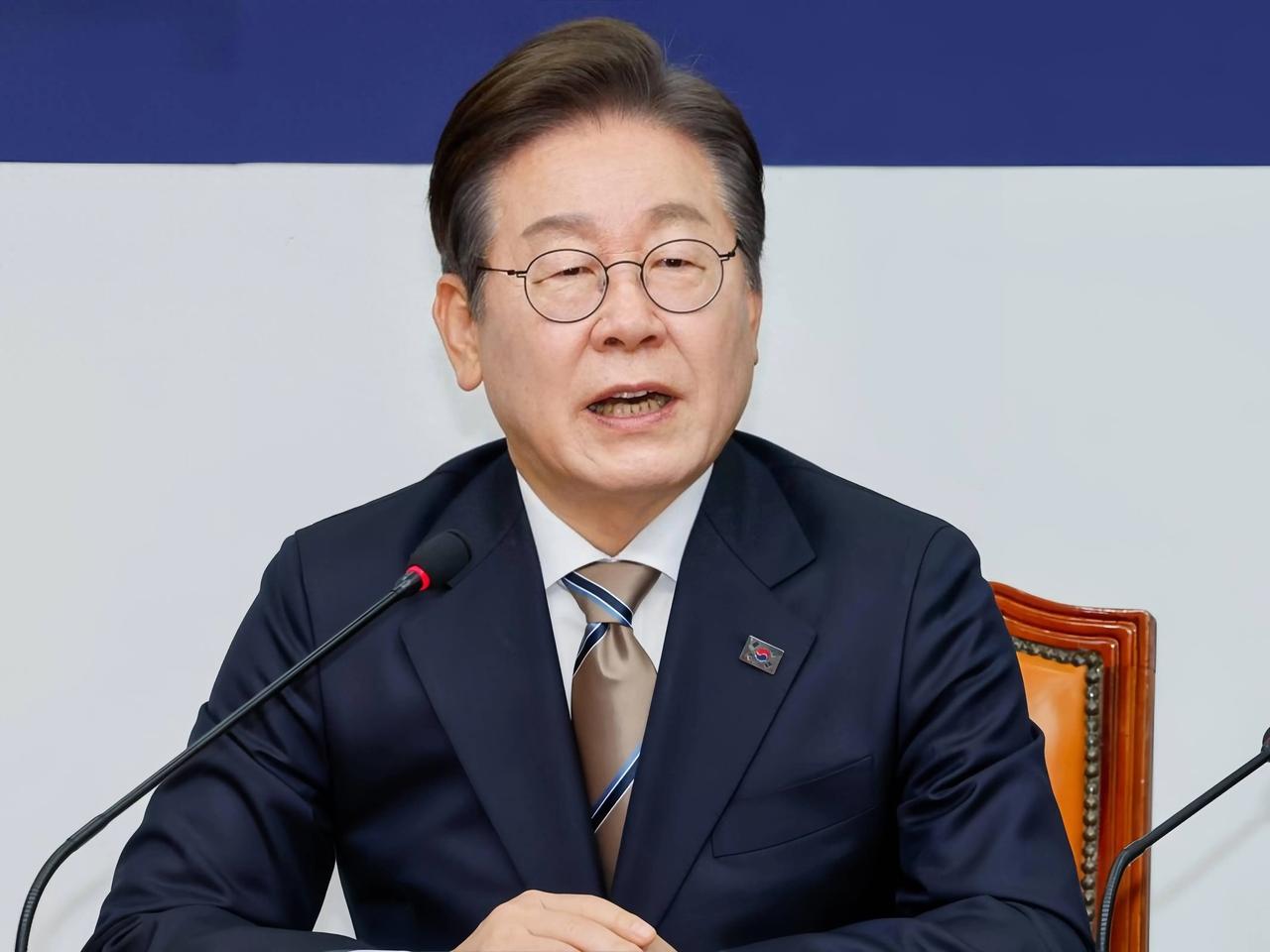 韩国认怂了，电子入境卡将“中国台湾”改为“台湾”？背后不简单


日前，台海局势