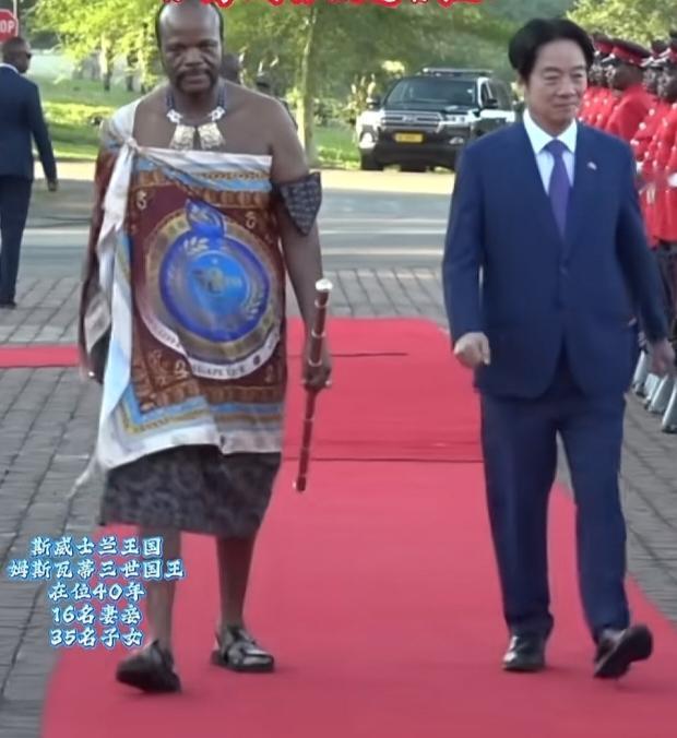 赖清德去斯威士兰真的就如一个笑话一样。因为没有哪个政客去别的国家访问，会用上“偷