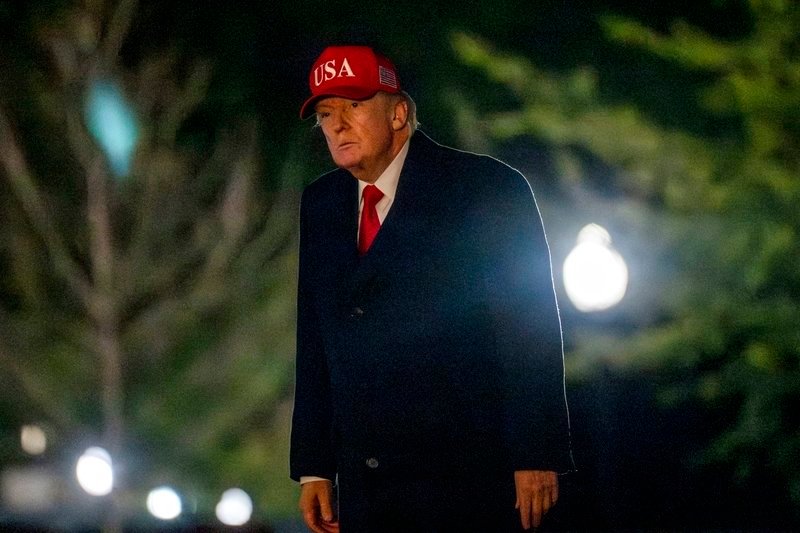 【#美媒鼓噪美国利益遭挫后中俄获利#】当地时间4月12日，立场偏民主党的《纽约时