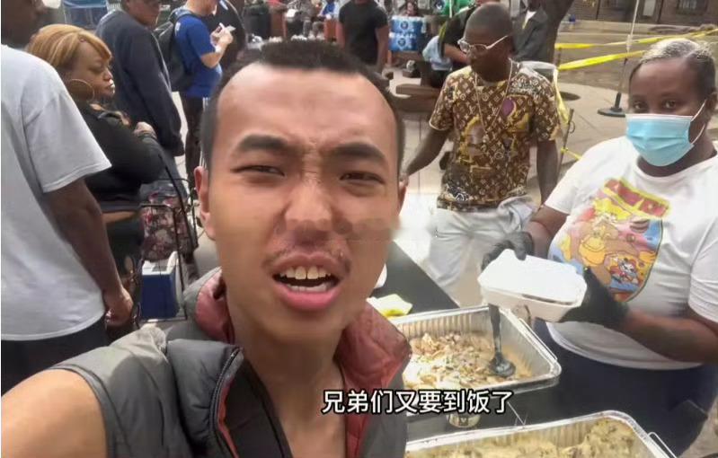 又要到饭了，兄弟们 