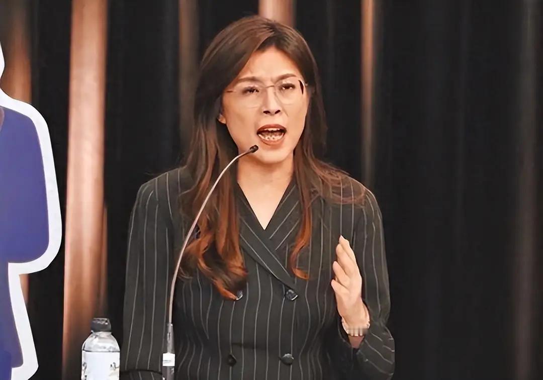 郑丽文再称“我们也是中国人”，蒋万安不装了，陆配发声，不一般
 
大陆方面最近恢