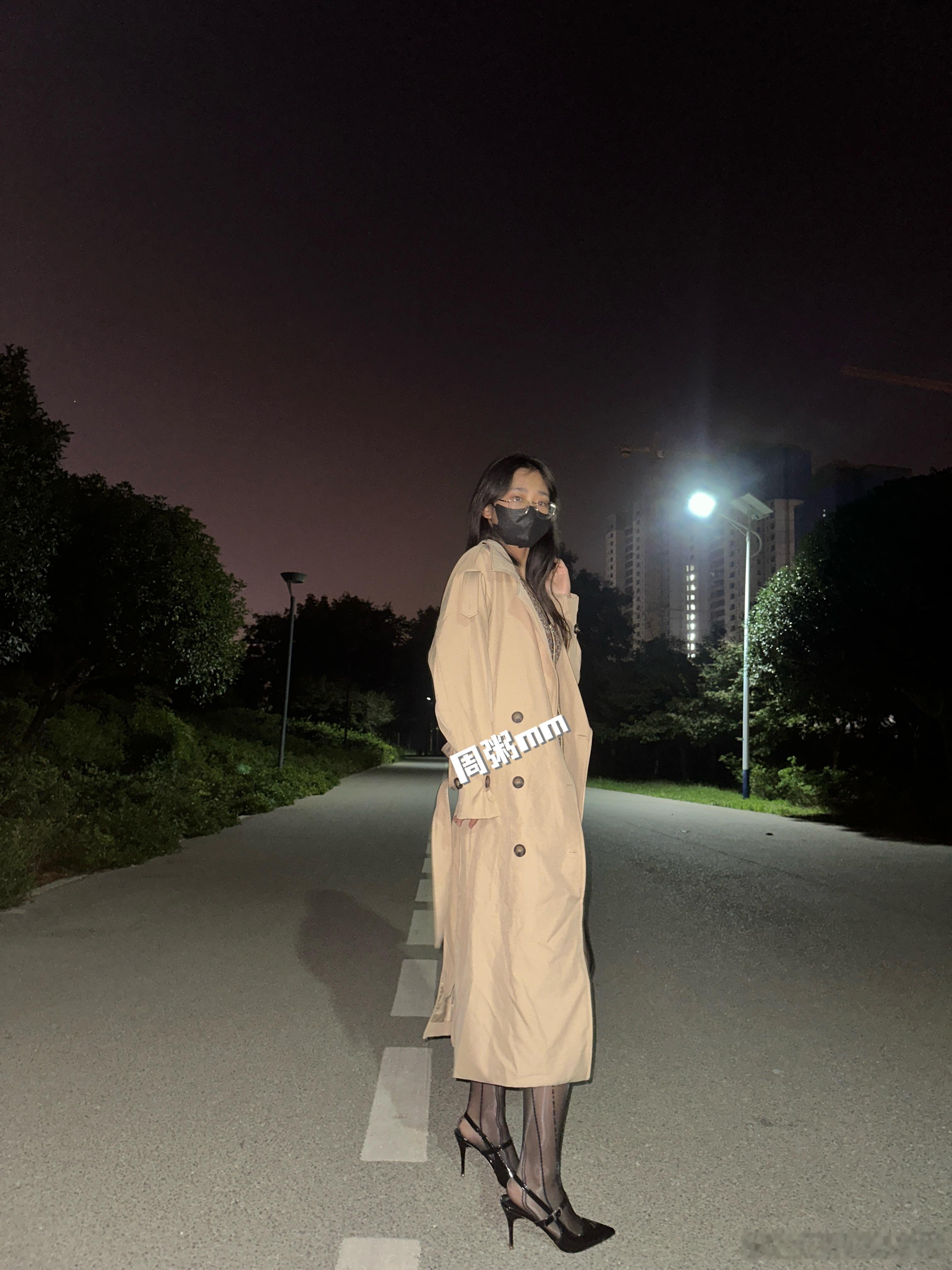 新款大衣外套 ​​​