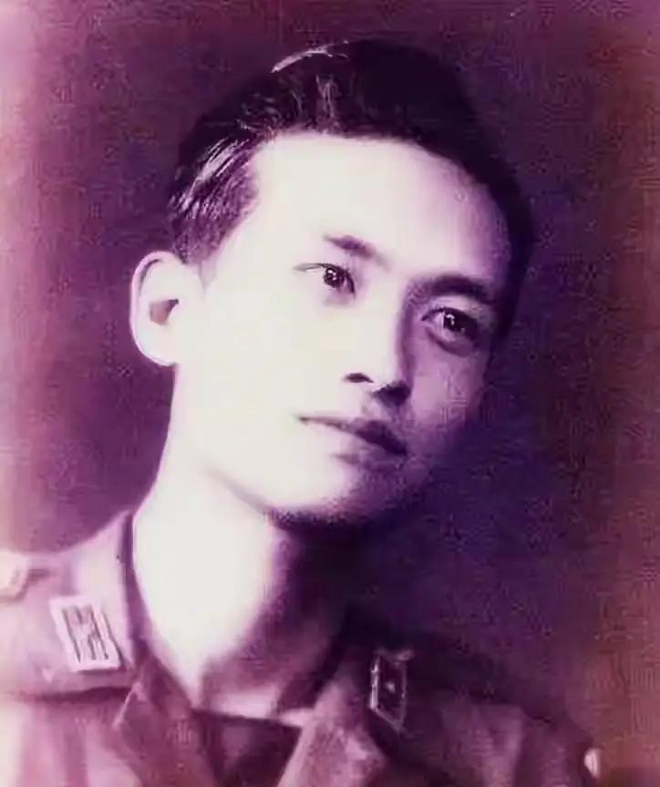 1947 年的深秋，辽南的风已带着刺骨的寒意，吹过枯黄的草丛和干涸的河床。在这片