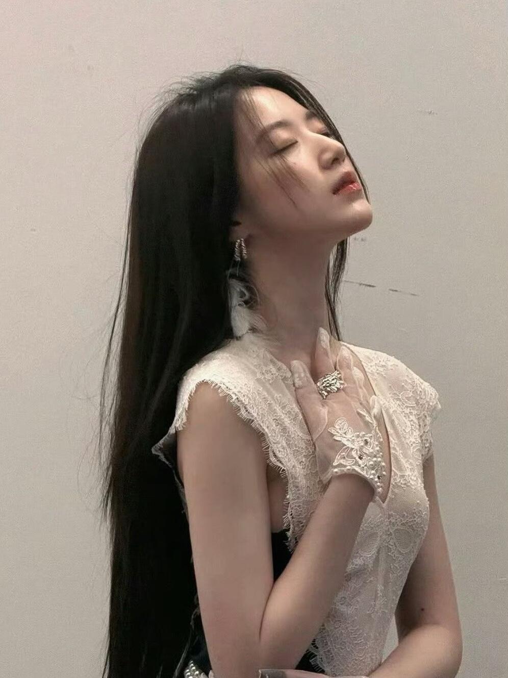 idle翻唱中文歌无眠 【叶舒华】神亦有相 