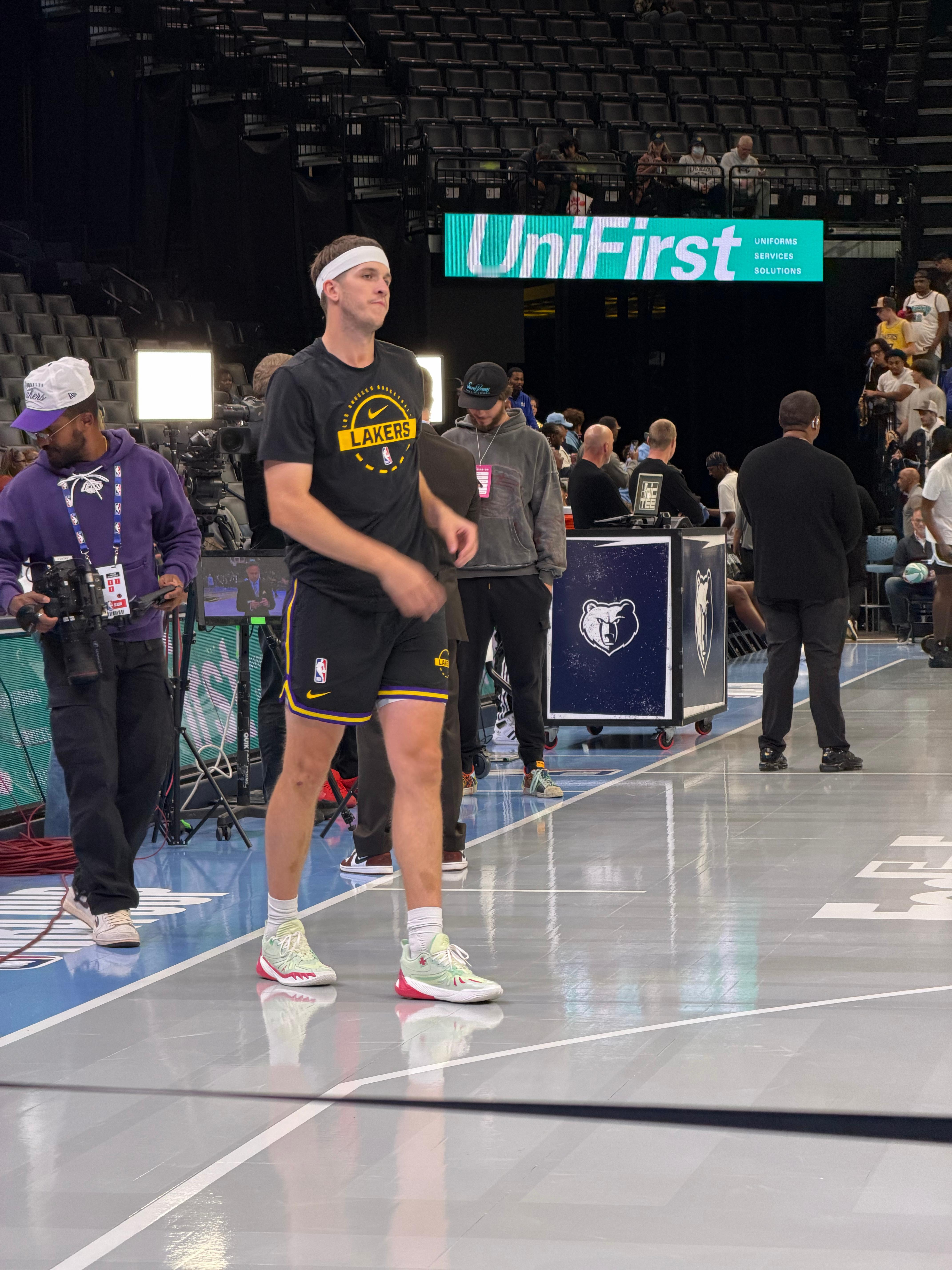 Austin 你好，我是Austin  ​​​