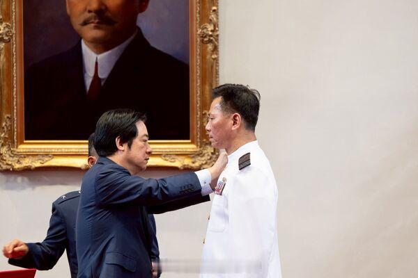台海局势 赖总桶点将，原台伪海军168舰队（苏澳）舰队长、顾立雄办公室参谋主任简